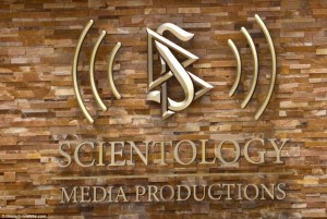 34D2F3DC00000578-3629275-A_sign_outside_the_Los_Angeles_movie_studio_shows_a_Scientology_-a-19_1465478303170
